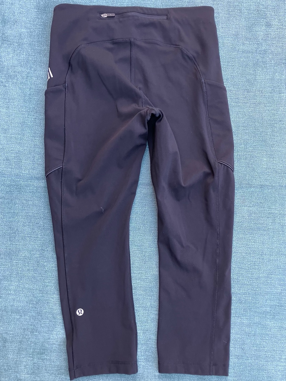 lululemon Black Performance Soul Cropped Leggings - Picture 10 of 14